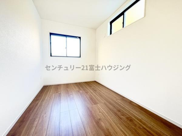 �_�ސ쌧������s����2���ڂ̐V�z��ˌ��Ă̗m��