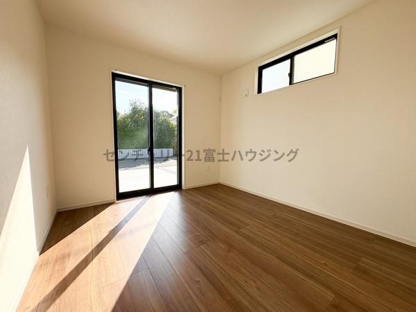 �_�ސ쌧������s����2���ڂ̐V�z��ˌ��Ă̗m��