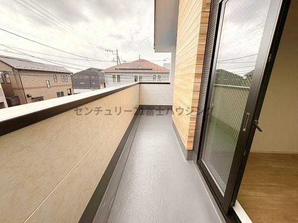 �_�ސ쌧������s����2���ڂ̐V�z��ˌ��Ẵo���R�j�[