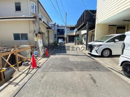 _ސ쌧s5ڂ̐VzˌĂ̑OʓH܂ތnʐ^