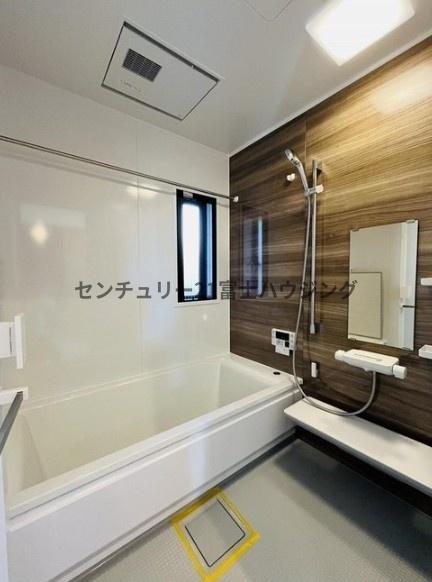 _ސ쌧s4ڂ̒ÈˌĂ̗