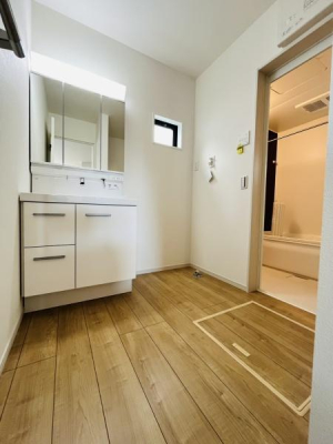 �_�ސ쌧������s���6���ڂ̐V�z��ˌ��Ă̐��ʑ�E���ʏ�