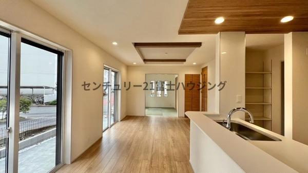 �_�ސ쌧������s�����u2���ڂ̐V�z��ˌ��Ẳ摜