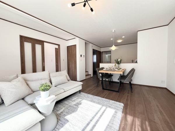 �_�ސ쌧����s�����C��6���ڂ̐V�z��ˌ��Ẵ��r���O