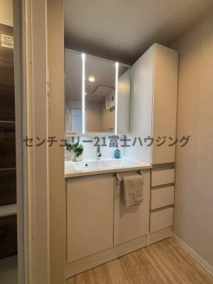 _ސ쌧s1ڂ̒Ã}V̐ʑEʏ