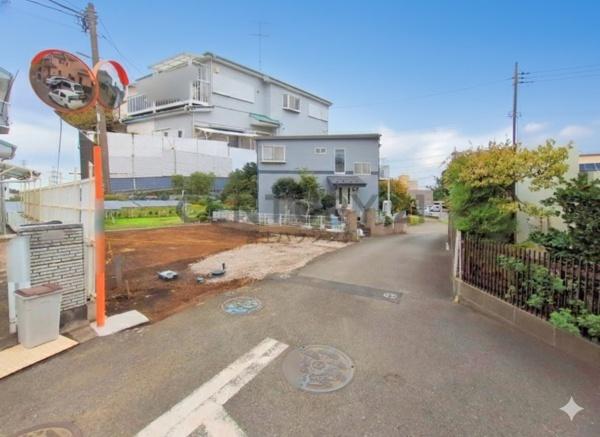 _ސ쌧sq̓yn̑OʓH܂ތnʐ^