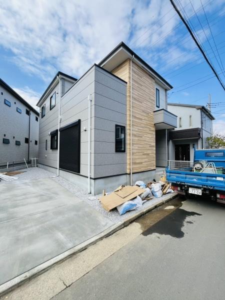 �_�ސ쌧������s����1���ڂ̐V�z��ˌ��Ă̌��n�O�ώʐ^