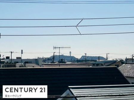 �_�ސ쌧����s�����C��3���ڂ̒��Ã}���V�����̏Z�˂���̒��]�ʐ^