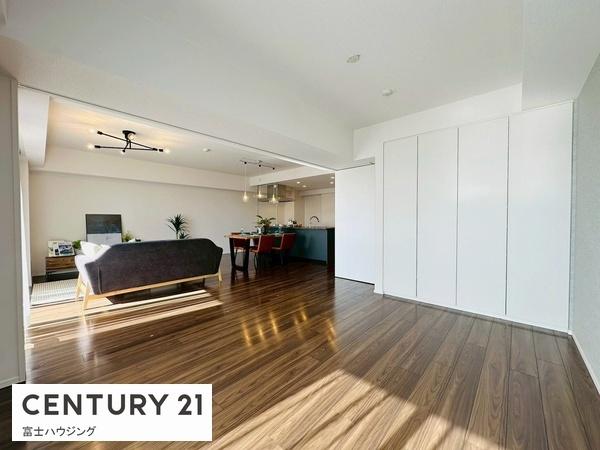 �_�ސ쌧����s�����C��3���ڂ̒��Ã}���V�����̃��r���O