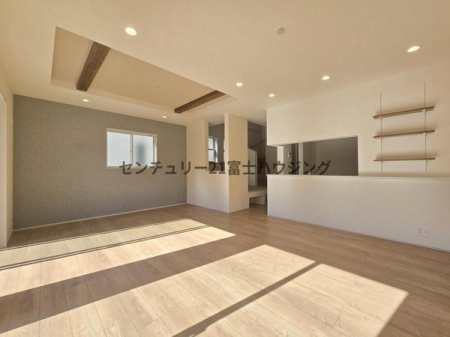 _ސ쌧spc̐VzˌẴrO