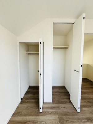 �_�ސ쌧������s�����C�݂̒��È�ˌ��Ă̎��[