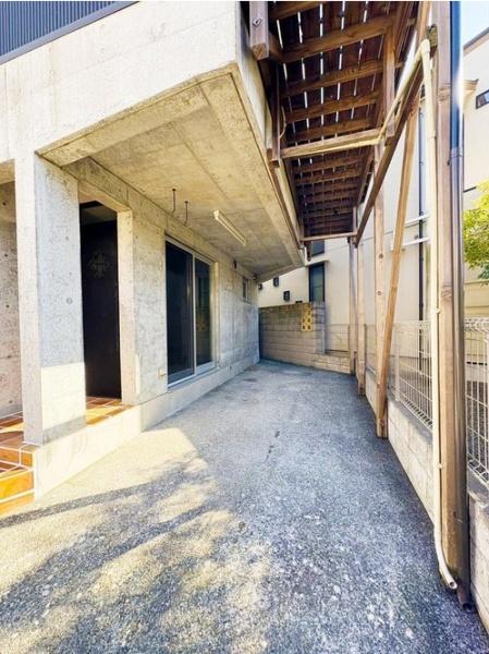 _ސ쌧sCݖk3ڂ̒ÈˌĂ̒ԏ