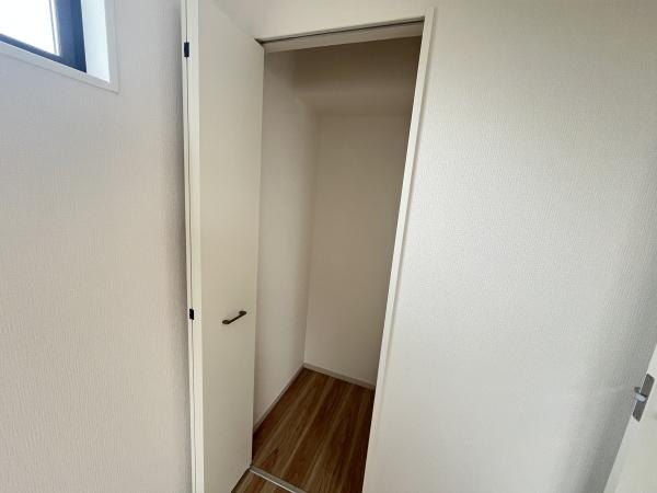 �_�ސ쌧������s���C�ݓ�4���ڂ̐V�z��ˌ��Ă̎��[