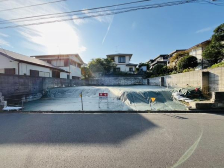 _ސ쌧qsq3ڂ̓yn̑OʓH܂ތnʐ^