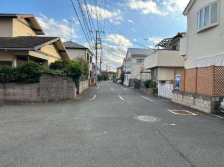 _ސ쌧s2ڂ̐VzˌĂ̑OʓH܂ތnʐ^