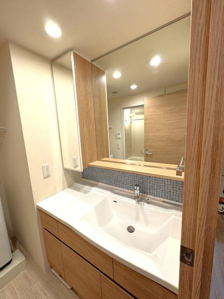 _ސ쌧sғC2ڂ̒Ã}V̐ʑEʏ