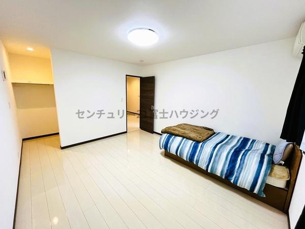 �_�ސ쌧������s�����̒��È�ˌ��Ă̐Q��