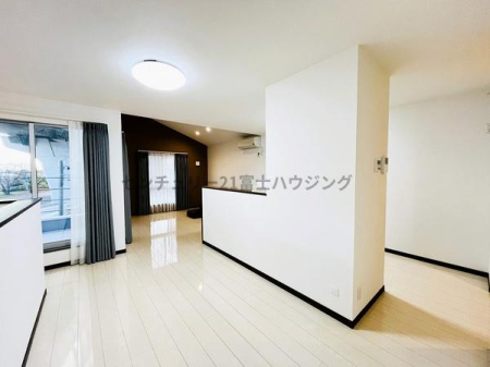 �_�ސ쌧������s�����̒��È�ˌ��Ẵ��r���O