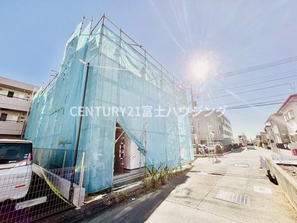 _ސ쌧s2ڂ̐VzˌĂ̑OʓH܂ތnʐ^