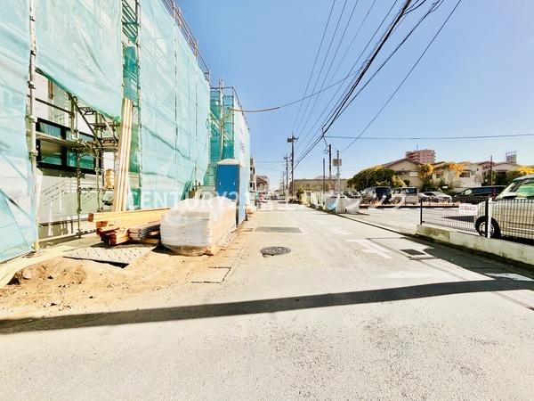 _ސ쌧s2ڂ̐VzˌĂ̑OʓH܂ތnʐ^