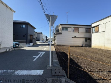 _ސ쌧sPs2ڂ̐VzˌĂ̑OʓH܂ތnʐ^