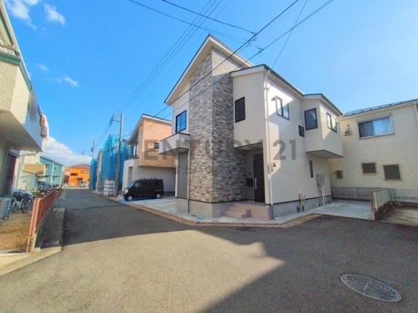 _ސ쌧s̐VzˌĂ̑OʓH܂ތnʐ^