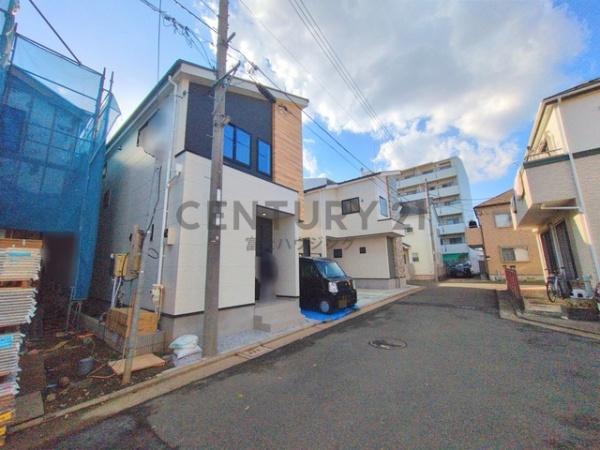 _ސ쌧s̐VzˌĂ̑OʓH܂ތnʐ^