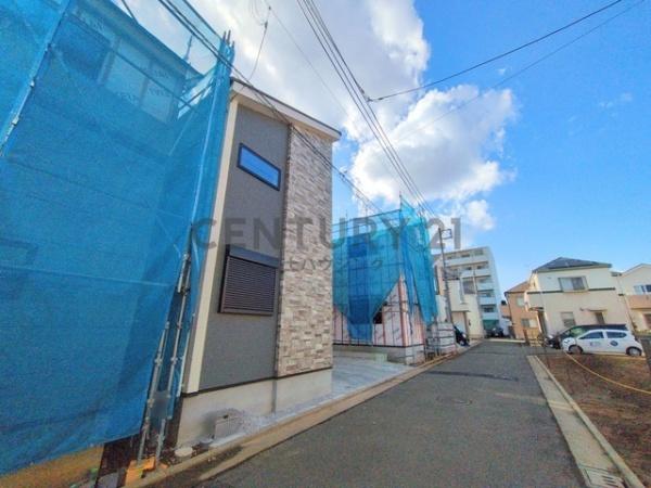 _ސ쌧s̐VzˌĂ̑OʓH܂ތnʐ^