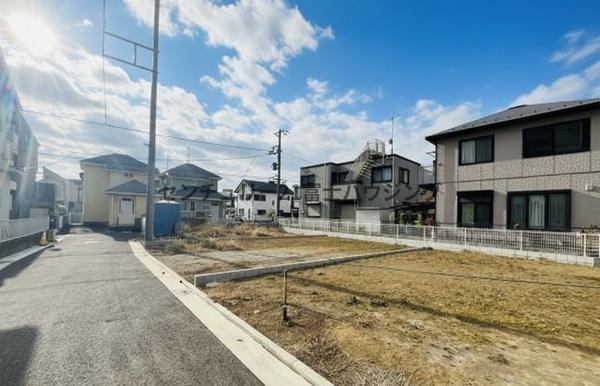 �_�ސ쌧������s�o�����̓y�n�̑O�ʓ��H�܂ތ��n�ʐ^