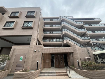 �_�ސ쌧������s���a�c2���ڂ̒��Ã}���V�����̃G���g�����X