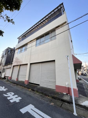 _ސ쌧qsD2ڂ̓yn̑OʓH܂ތnʐ^