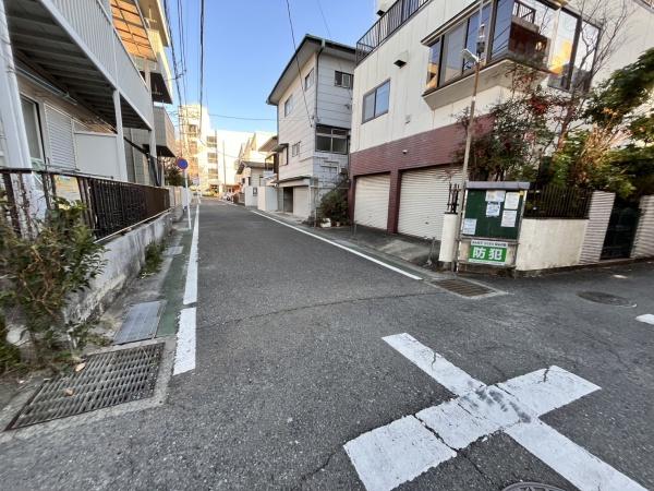 _ސ쌧qsD2ڂ̓yn̑OʓH܂ތnʐ^