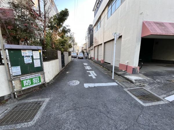 _ސ쌧qsD2ڂ̓yn̑OʓH܂ތnʐ^