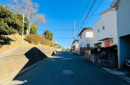 _ސ쌧sӎ4ڂ̒ÈˌĂ̑OʓH܂ތnʐ^