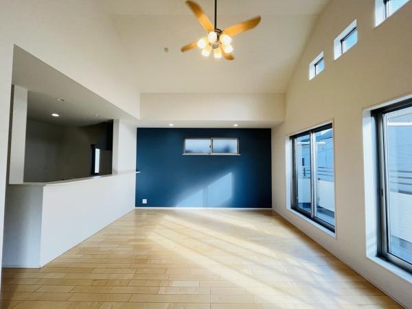 _ސ쌧sc1ڂ̒ÈˌẴrO