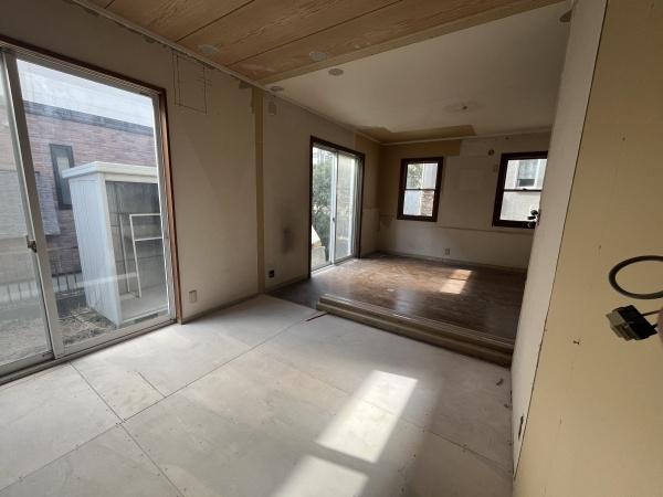 �_�ސ쌧����s�ΐ�3���� 31-16�̒��È�ˌ��Ẵ��r���O