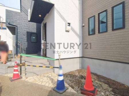 �_�ސ쌧������s����̐V�z��ˌ��Ă̂��̑�