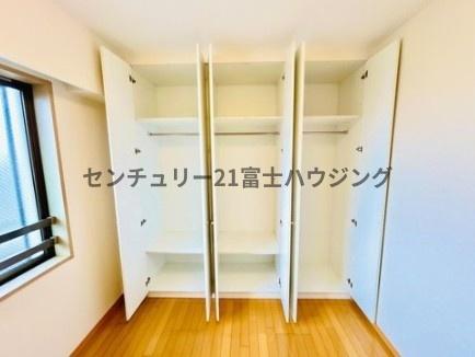 �_�ސ쌧������s���C�ݓ�6���ڂ̒��Ã}���V�����̎��[