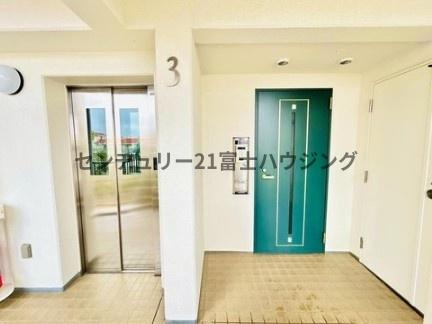 �_�ސ쌧������s���C�ݓ�6���ڂ̒��Ã}���V�����̂��̑����n