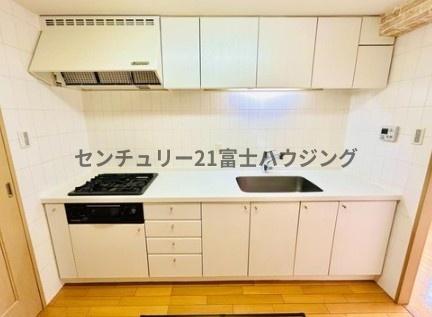 �_�ސ쌧������s���C�ݓ�6���ڂ̒��Ã}���V�����̃L�b�`��