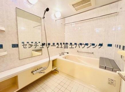 �_�ސ쌧������s���C�ݓ�6���ڂ̒��Ã}���V�����̗���