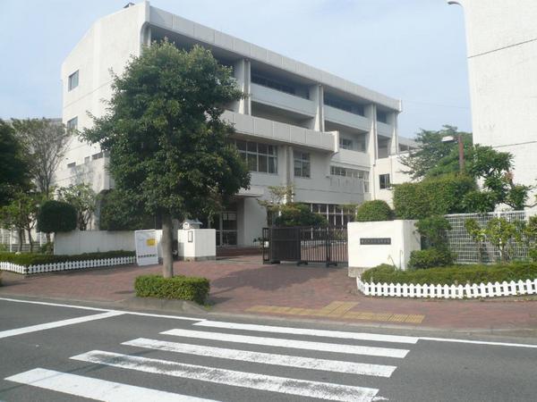 �_�ސ쌧����s���3���ڂ̒��Ã}���V�����̎��ӊ�