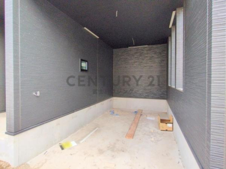 �_�ސ쌧������s���Z���̐V�z��ˌ��Ă̒��ԏ�