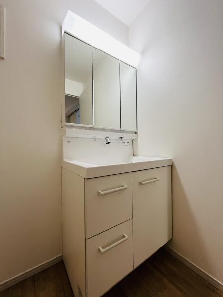 �_�ސ쌧����s�ғ����C��4���ڂ̒��È�ˌ��Ă̐��ʑ�E���ʏ�