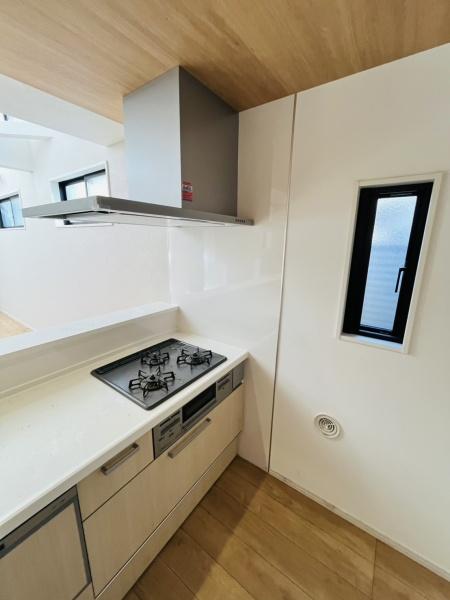 �_�ސ쌧����s�ғ����C��4���ڂ̒��È�ˌ��ẴL�b�`��