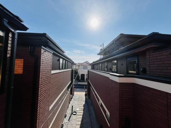 �_�ސ쌧������s�l�|3���ڂ̐V�z��ˌ��Ă̏Z�˂���̒��]�ʐ^