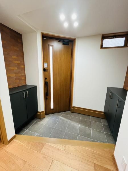 �_�ސ쌧������s�l�|3���ڂ̐V�z��ˌ��Ă̌���