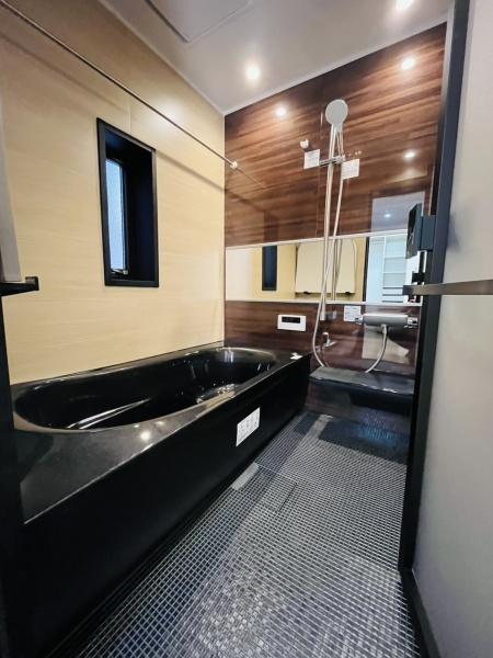 �_�ސ쌧������s�l�|3���ڂ̐V�z��ˌ��Ă̗���