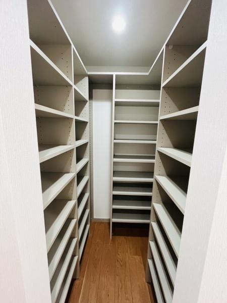 �_�ސ쌧������s�l�|3���ڂ̐V�z��ˌ��Ă̎��[