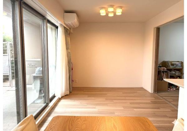 �_�ސ쌧������s�߂���̒��Ã}���V�����̃��r���O